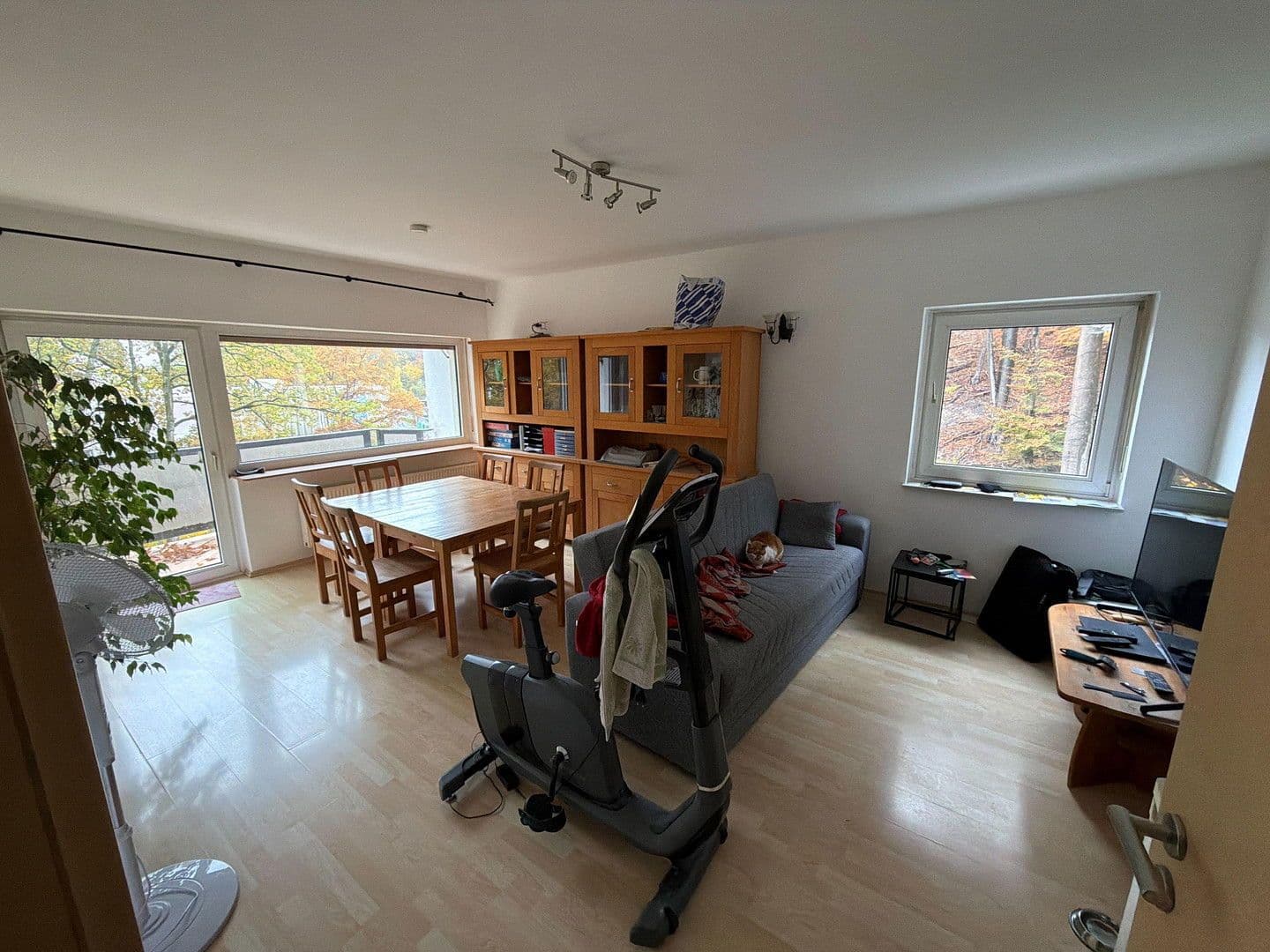 Prodej domu 220 m², pozemek 561 m², Marburg, Hessen Prodej domu 220 m², pozemek 561 m², Marburg, Hessen