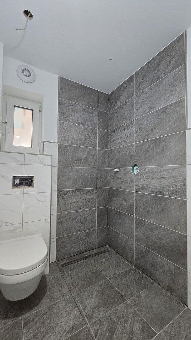 Pronájem domu 80 m², pozemek 370 m², Römerberg, Porýní-Falc Pronájem domu 80 m², pozemek 370 m², Römerberg, Porýní-Falc