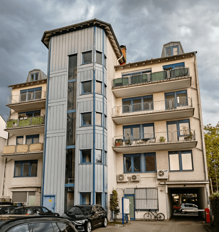 Pronájem bytu 2+1 71 m², Frankfurter Str. 147, Neu-Isenburg, Hessen Pronájem bytu 2+1 71 m², Frankfurter Str. 147, Neu-Isenburg, Hessen