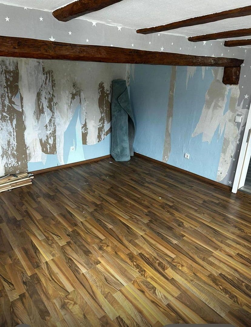 Prodej domu 136 m², pozemek 184 m², Ebsdorfergrund, Hessen Prodej domu 136 m², pozemek 184 m², Ebsdorfergrund, Hessen