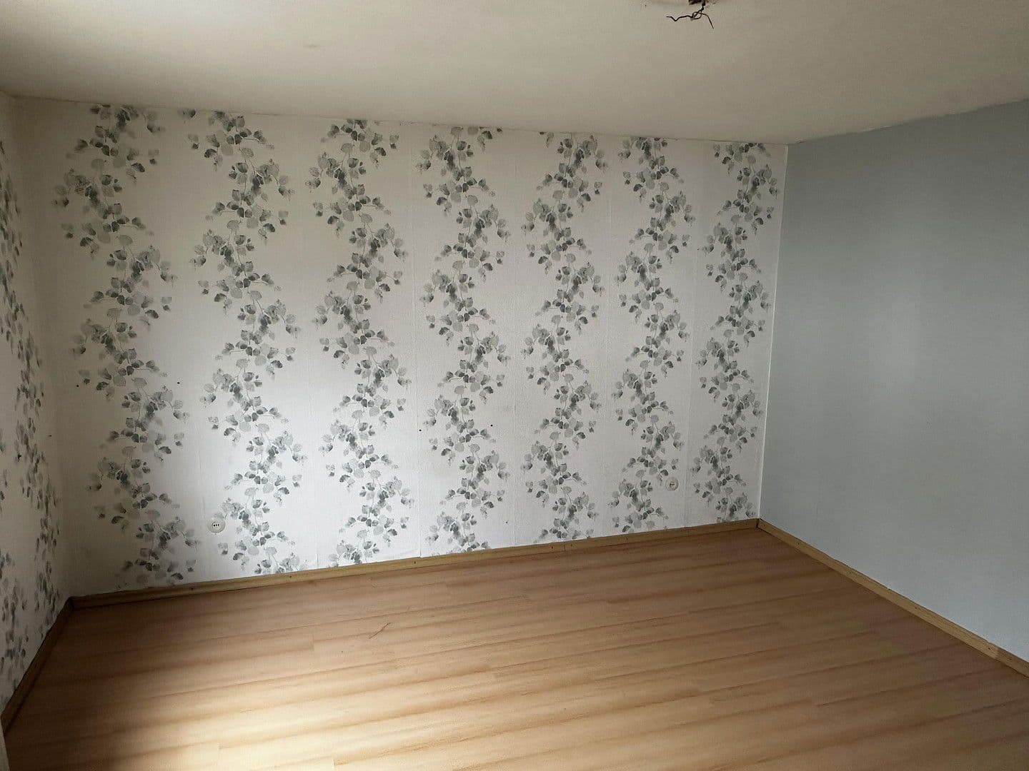 Prodej domu 136 m², pozemek 184 m², Ebsdorfergrund, Hessen Prodej domu 136 m², pozemek 184 m², Ebsdorfergrund, Hessen