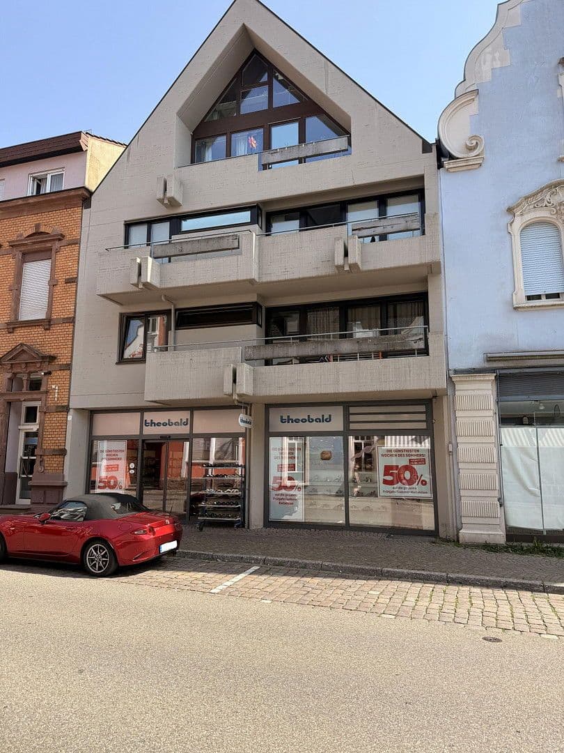 Pronájem nebytového prostoru 190 m², Hauptstraße 25, Zell am Harmersbach, Bádensko-Württembersko Pronájem nebytového prostoru 190 m², Hauptstraße 25, Zell am Harmersbach, Bádensko-Württembersko