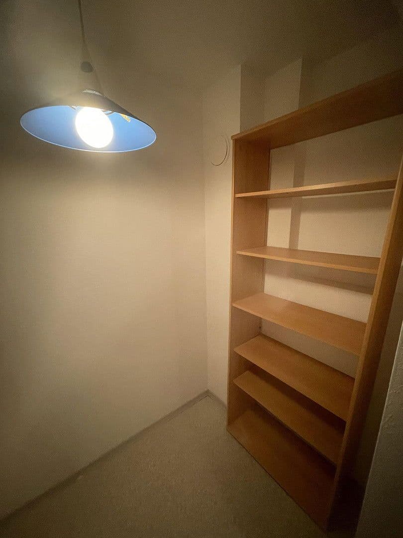 Pronájem bytu 4+1 96 m², Wolfgang-Höfer-Str., Ingolstadt, Bavorsko Pronájem bytu 4+1 96 m², Wolfgang-Höfer-Str., Ingolstadt, Bavorsko