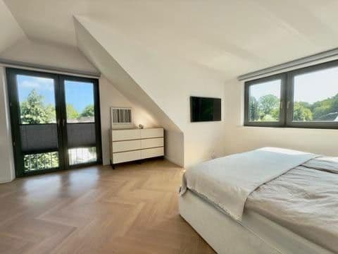 Pronájem bytu 4+kk 124 m², Hamburg, Hamburg Pronájem bytu 4+kk 124 m², Hamburg, Hamburg