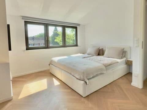 Pronájem bytu 4+kk 124 m², Hamburg, Hamburg Pronájem bytu 4+kk 124 m², Hamburg, Hamburg