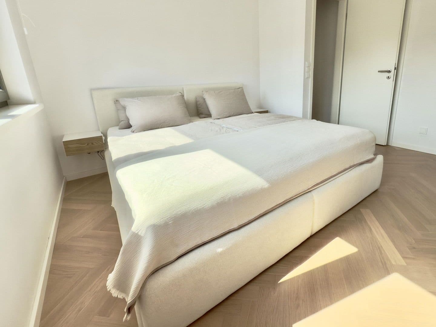 Pronájem bytu 4+kk 124 m², Hamburg, Hamburg Pronájem bytu 4+kk 124 m², Hamburg, Hamburg