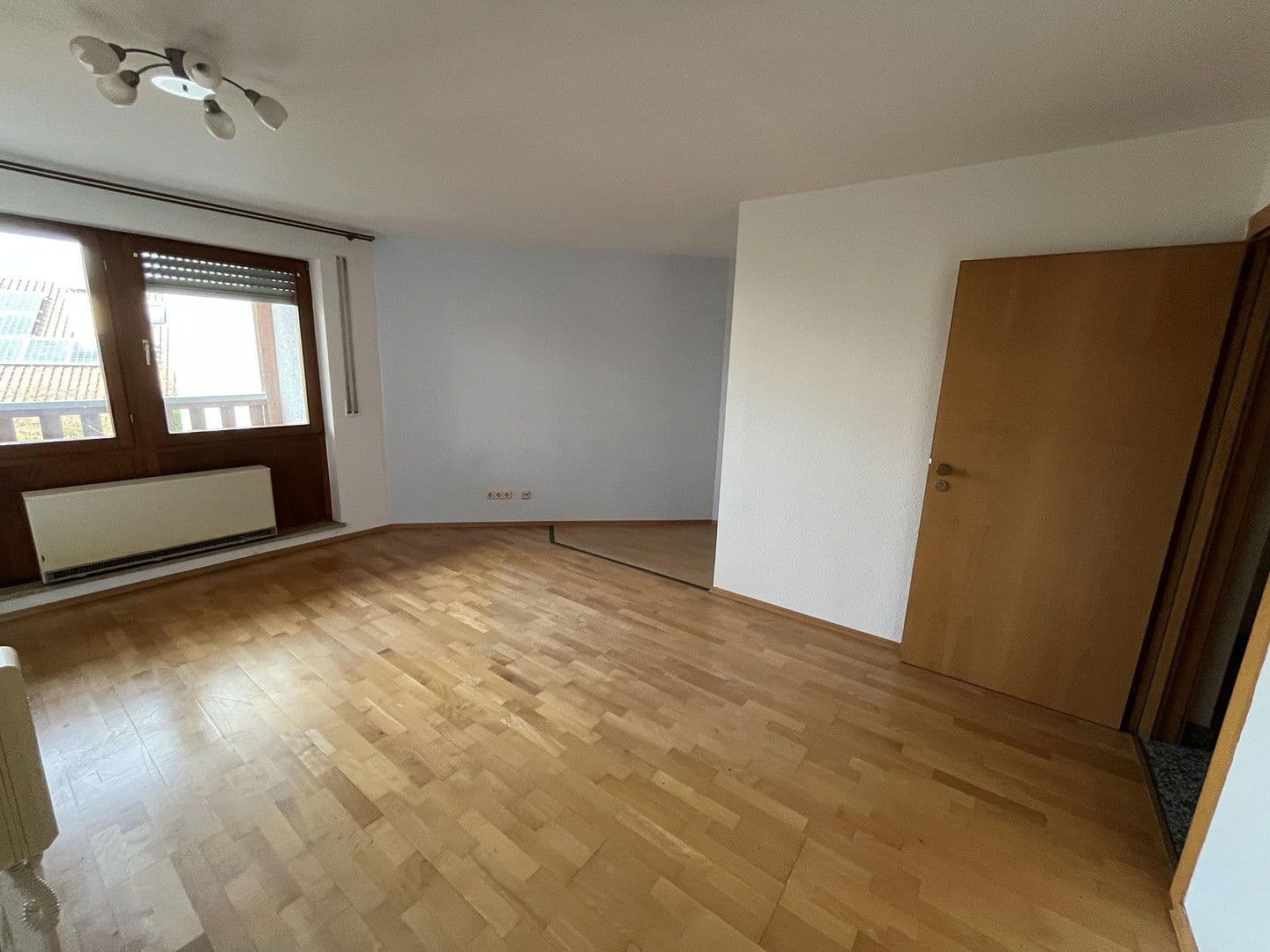 Prodej domu 165 m², pozemek 165 m², Tettnang, Bádensko-Württembersko Prodej domu 165 m², pozemek 165 m², Tettnang, Bádensko-Württembersko
