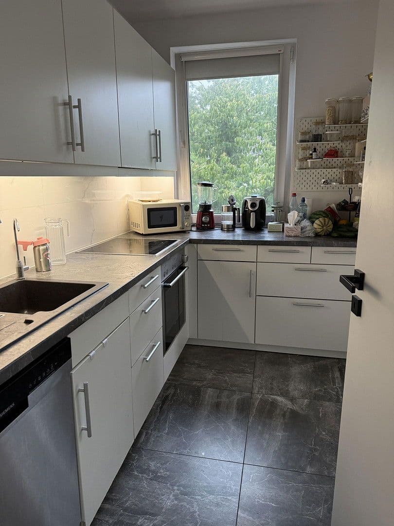 Prodej bytu 3+1 74 m², Ursula-Goetze-Straße, 31, Berlin, Berlín Prodej bytu 3+1 74 m², Ursula-Goetze-Straße, 31, Berlin, Berlín