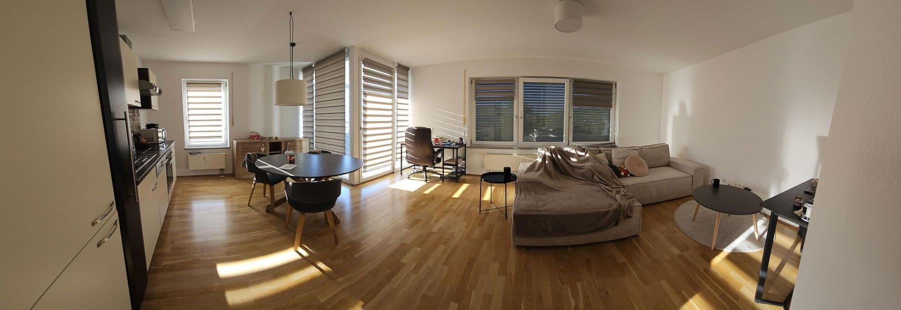 Pronájem bytu 2+1 56 m², Heinrich-Böll-Straße 75, Augsburg, Bavorsko Pronájem bytu 2+1 56 m², Heinrich-Böll-Straße 75, Augsburg, Bavorsko