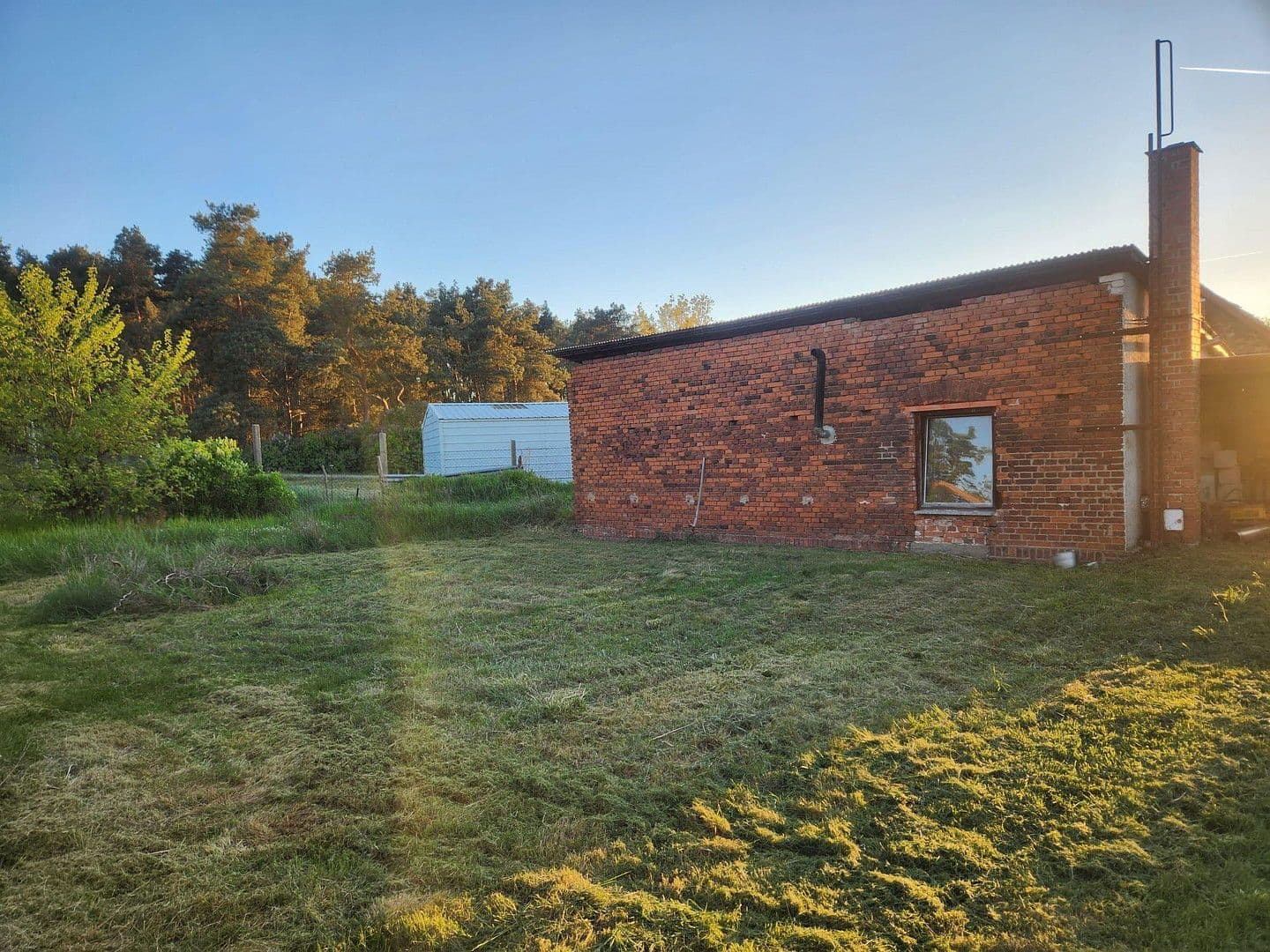 Prodej domu 95 m², pozemek 1.151 m², Jagsaler Weg 2, Kremitzaue, Braniborsko Prodej domu 95 m², pozemek 1.151 m², Jagsaler Weg 2, Kremitzaue, Braniborsko