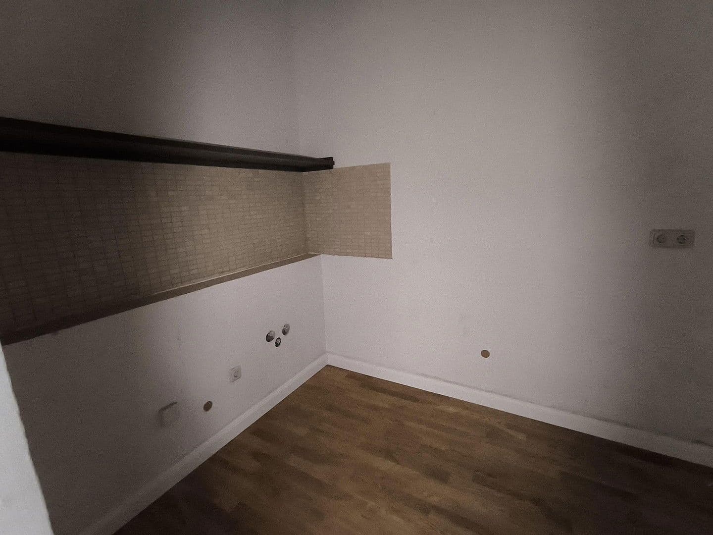 Pronájem nebytového prostoru 9 m², Hegelstraße 19, Magdeburg, Sasko-Anhaltsko Pronájem nebytového prostoru 9 m², Hegelstraße 19, Magdeburg, Sasko-Anhaltsko