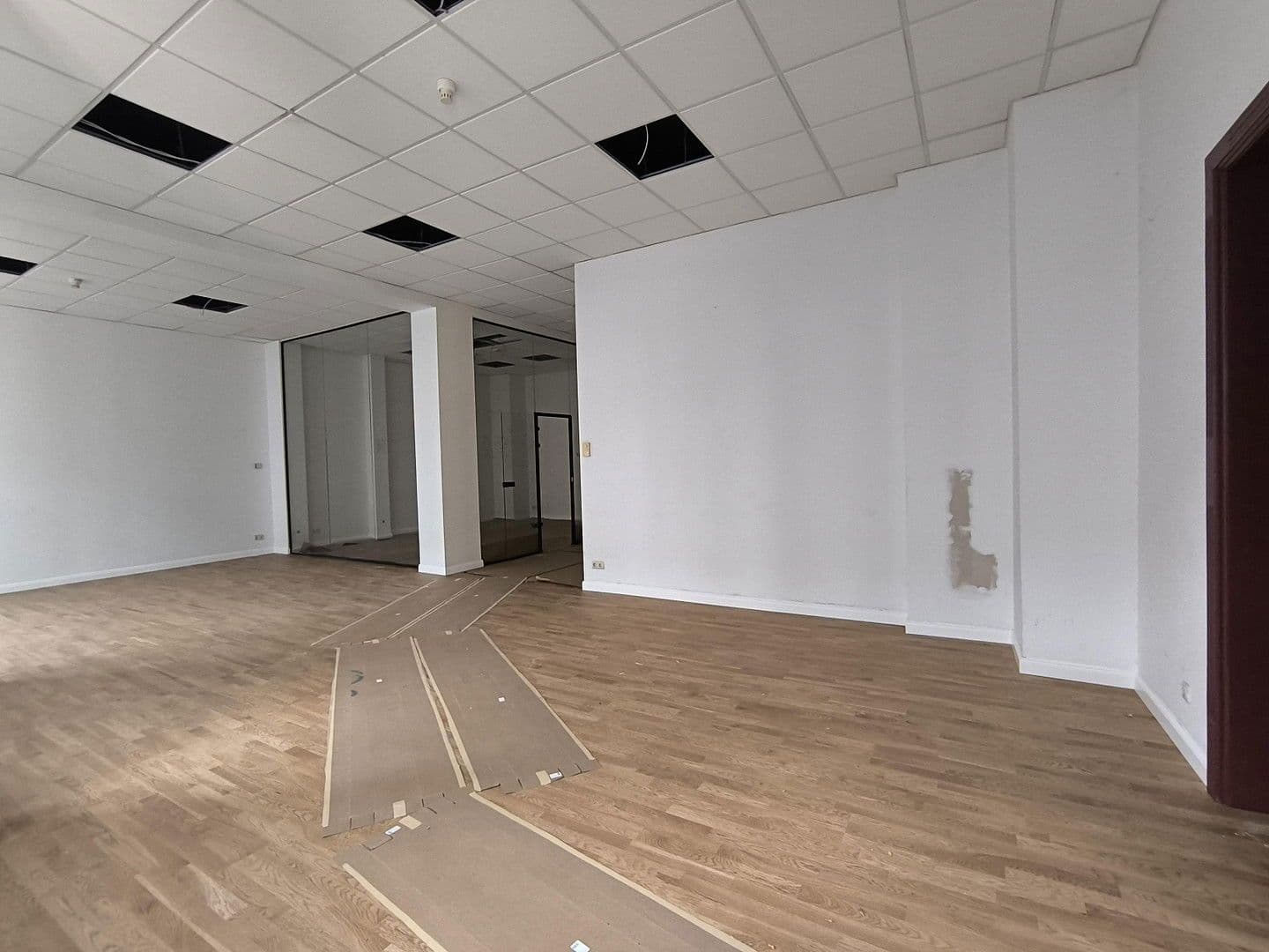 Pronájem nebytového prostoru 9 m², Hegelstraße 19, Magdeburg, Sasko-Anhaltsko Pronájem nebytového prostoru 9 m², Hegelstraße 19, Magdeburg, Sasko-Anhaltsko