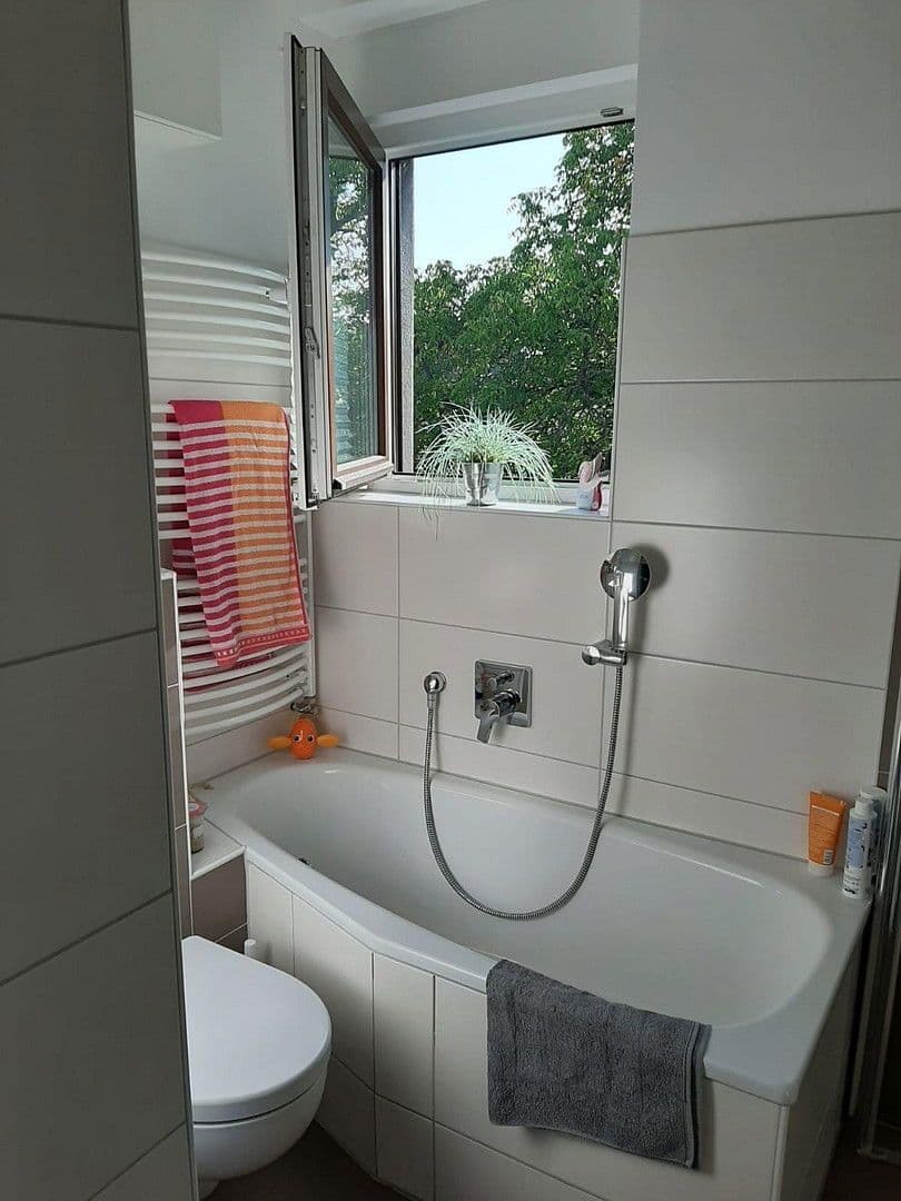 Prodej domu 103 m², pozemek 392 m², Berlin, Berlín Prodej domu 103 m², pozemek 392 m², Berlin, Berlín