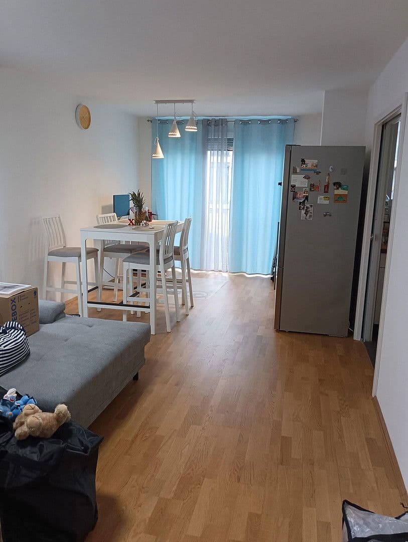 Pronájem bytu 4+1 84 m², Fritz-Bauer-Str., München, Bavorsko Pronájem bytu 4+1 84 m², Fritz-Bauer-Str., München, Bavorsko