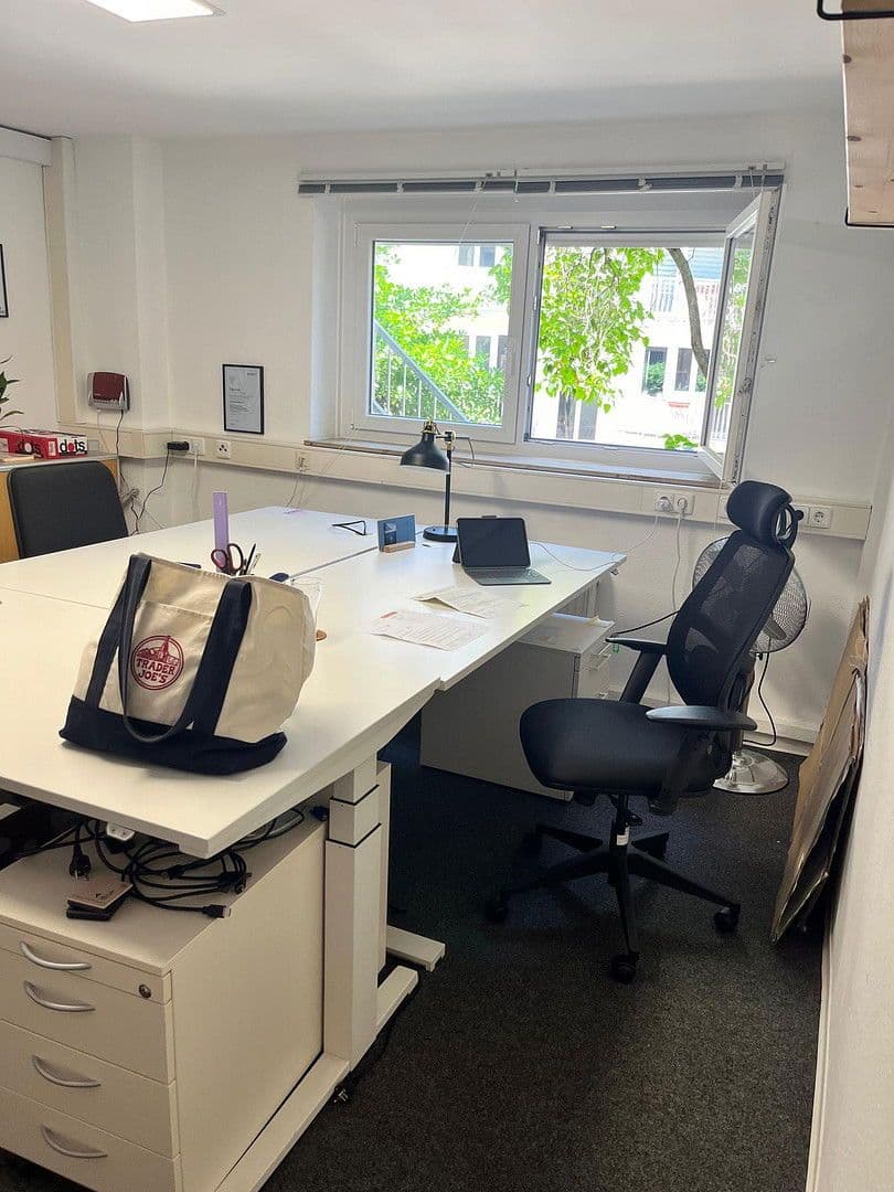 Pronájem kanceláře 50 m², Schützenstraße 11, Stuttgart, Bádensko-Württembersko Pronájem kanceláře 50 m², Schützenstraße 11, Stuttgart, Bádensko-Württembersko