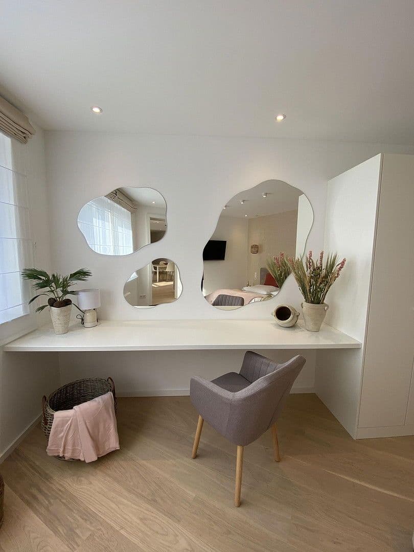 Pronájem bytu 2+1 60 m², Oberbilker Allee, 39, Düsseldorf, Severní Porýní-Vestfálsko Pronájem bytu 2+1 60 m², Oberbilker Allee, 39, Düsseldorf, Severní Porýní-Vestfálsko