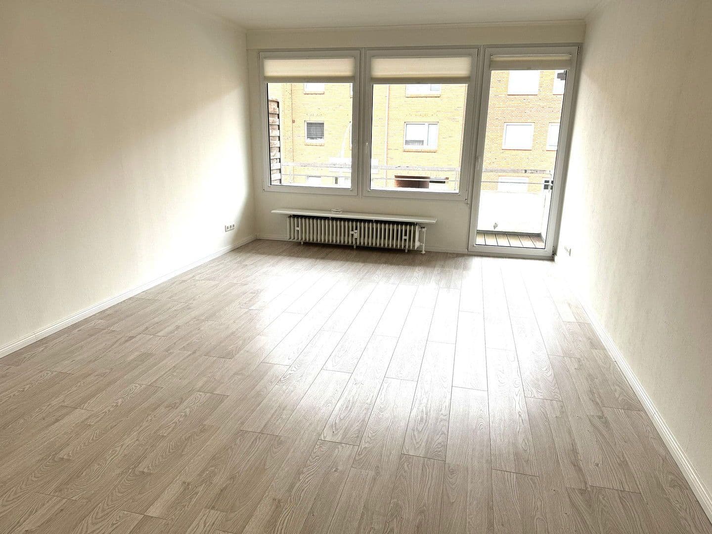 Prodej bytu 3+1 79 m², Hüttmann Str. 6 A, Kaltenkirchen, Šlesvicko-Holštýnsko Prodej bytu 3+1 79 m², Hüttmann Str. 6 A, Kaltenkirchen, Šlesvicko-Holštýnsko