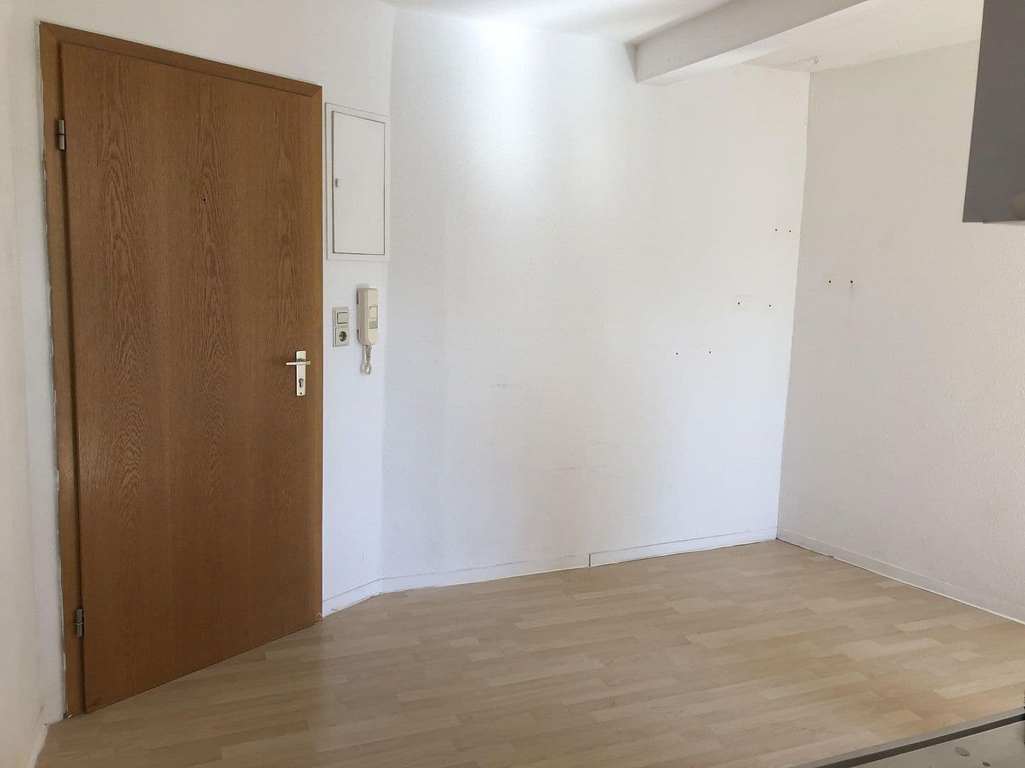 Pronájem bytu 1+1 22 m², Marktstrasse 33A, Stuttgart - Bad Cannstatt, Bádensko-Württembersko Pronájem bytu 1+1 22 m², Marktstrasse 33A, Stuttgart - Bad Cannstatt, Bádensko-Württembersko
