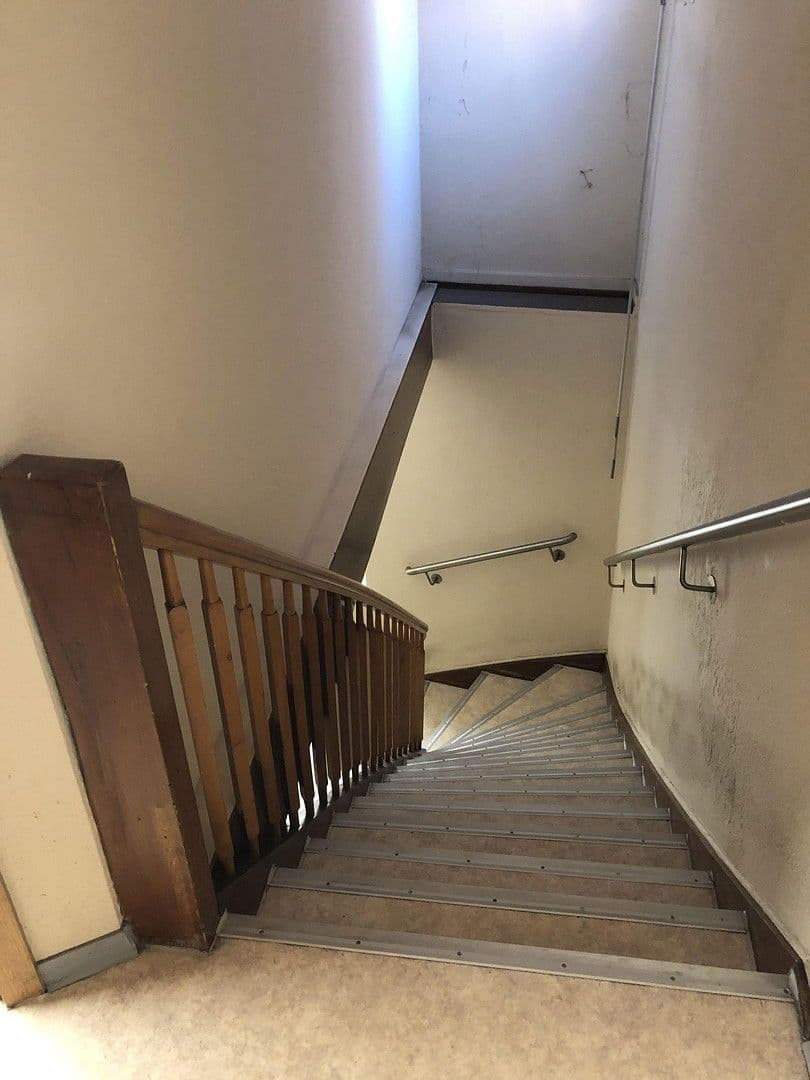 Pronájem bytu 1+1 22 m², Marktstrasse 33A, Stuttgart - Bad Cannstatt, Bádensko-Württembersko Pronájem bytu 1+1 22 m², Marktstrasse 33A, Stuttgart - Bad Cannstatt, Bádensko-Württembersko