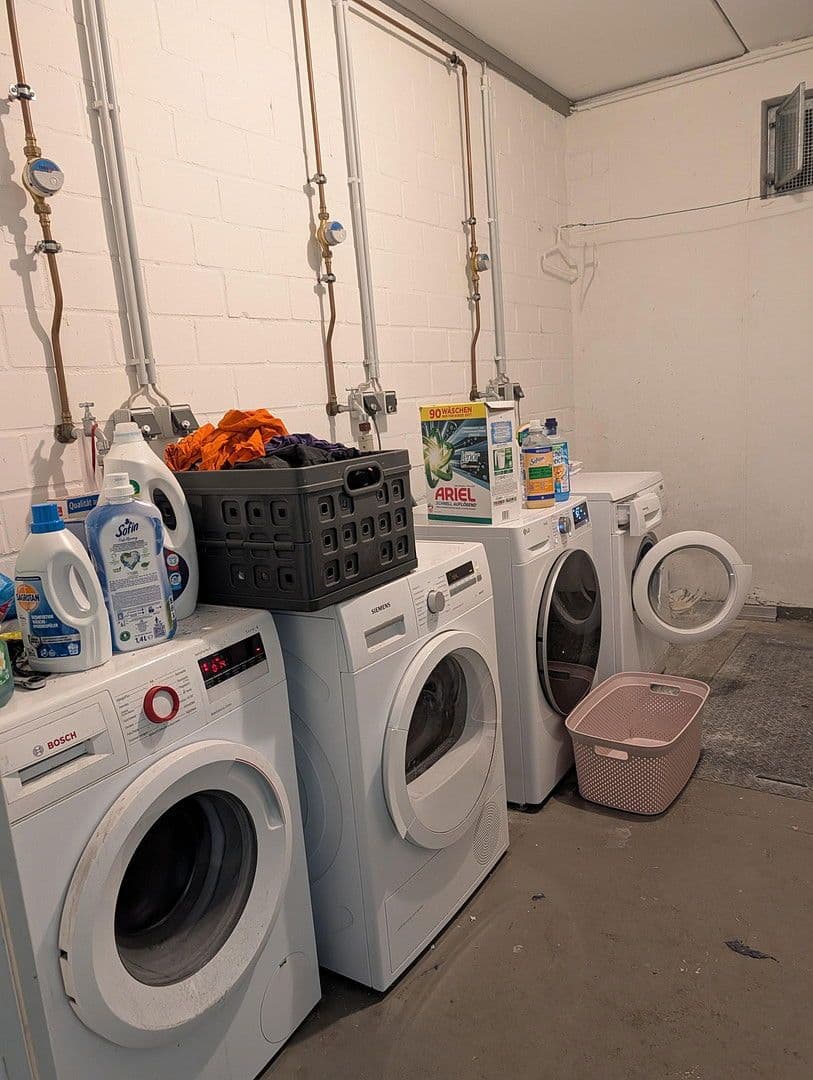 Pronájem bytu 3+1 81 m², Grefrather Weg 9b, Frechen, Severní Porýní-Vestfálsko Pronájem bytu 3+1 81 m², Grefrather Weg 9b, Frechen, Severní Porýní-Vestfálsko