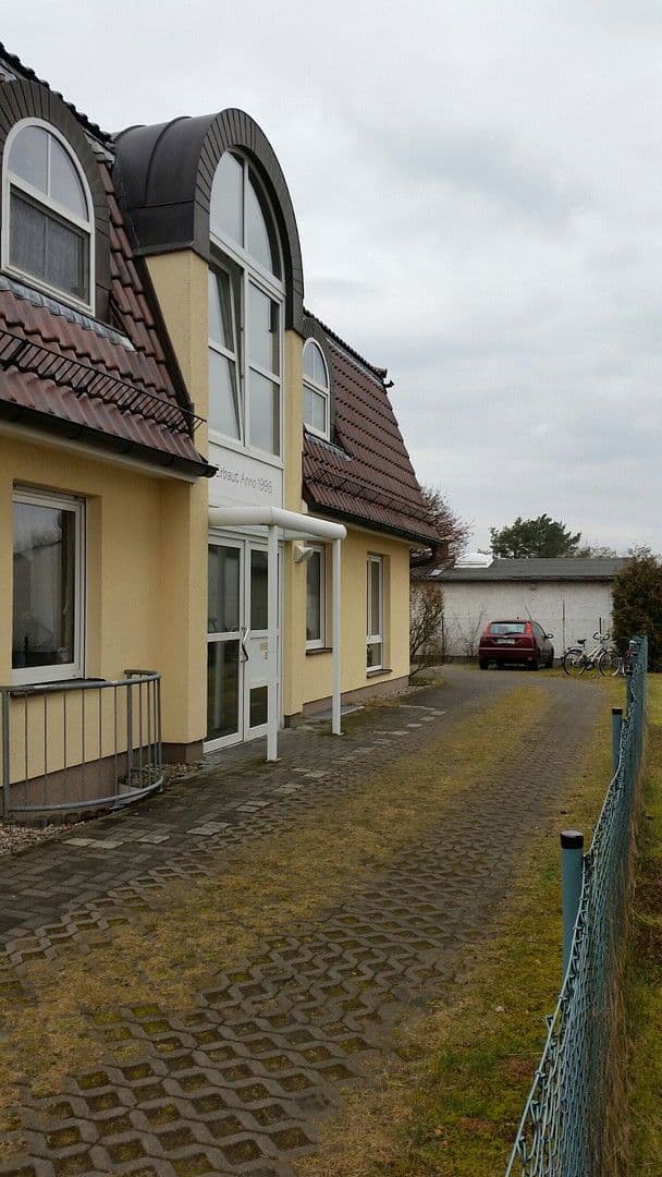 Pronájem bytu 3+1 93 m², Gothaer Strasse 1, Oranienburg, Braniborsko Pronájem bytu 3+1 93 m², Gothaer Strasse 1, Oranienburg, Braniborsko