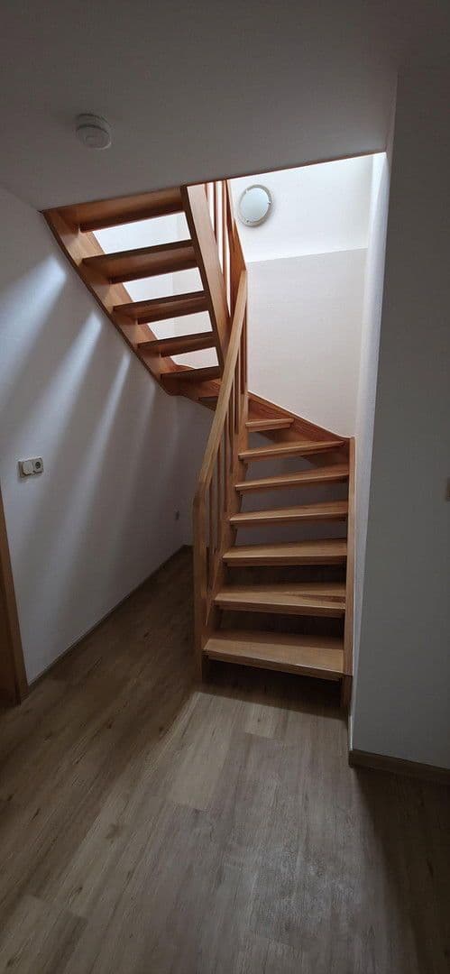 Pronájem bytu 3+1 93 m², Gothaer Strasse 1, Oranienburg, Braniborsko Pronájem bytu 3+1 93 m², Gothaer Strasse 1, Oranienburg, Braniborsko