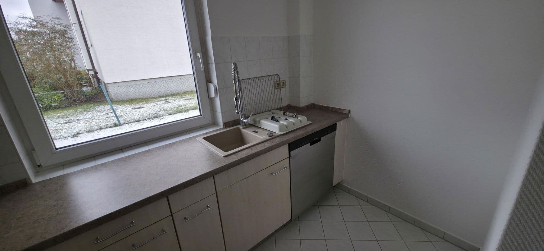 Pronájem bytu 3+1 93 m², Gothaer Strasse 1, Oranienburg, Braniborsko Pronájem bytu 3+1 93 m², Gothaer Strasse 1, Oranienburg, Braniborsko