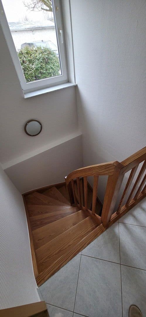 Pronájem bytu 3+1 93 m², Gothaer Strasse 1, Oranienburg, Braniborsko Pronájem bytu 3+1 93 m², Gothaer Strasse 1, Oranienburg, Braniborsko