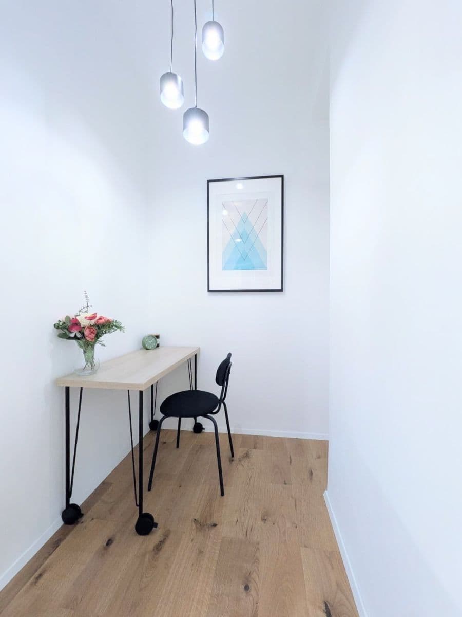 Prodej bytu 2+1 62 m², Na Hlídce, Praha, Praha Prodej bytu 2+1 62 m², Na Hlídce, Praha, Praha