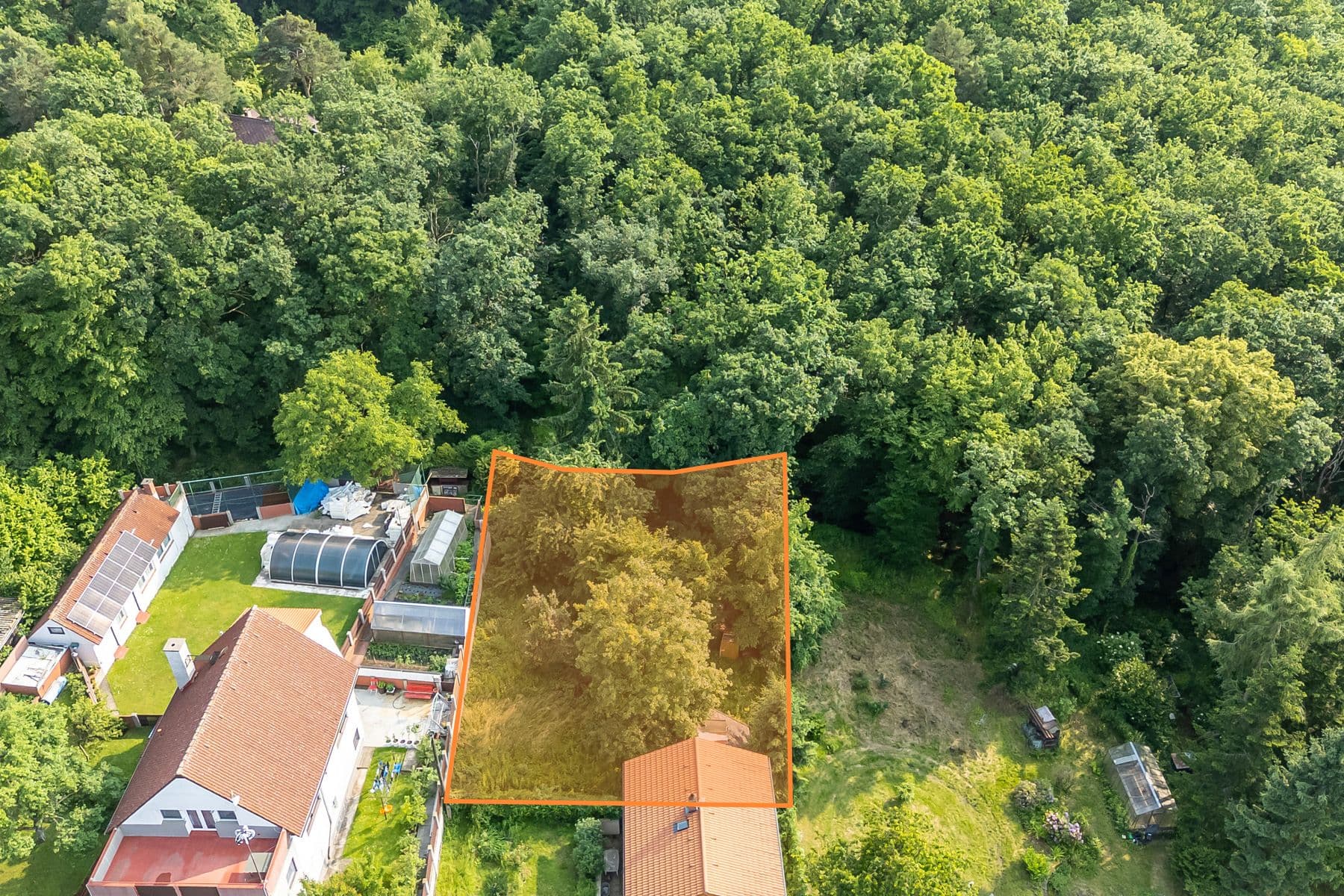 Prodej chaty, chalupy 35 m², pozemek 614 m², Ke Lhotě, Dolní Břežany, Středočeský kraj Prodej chaty, chalupy 35 m², pozemek 614 m², Ke Lhotě, Dolní Břežany, Středočeský kraj
