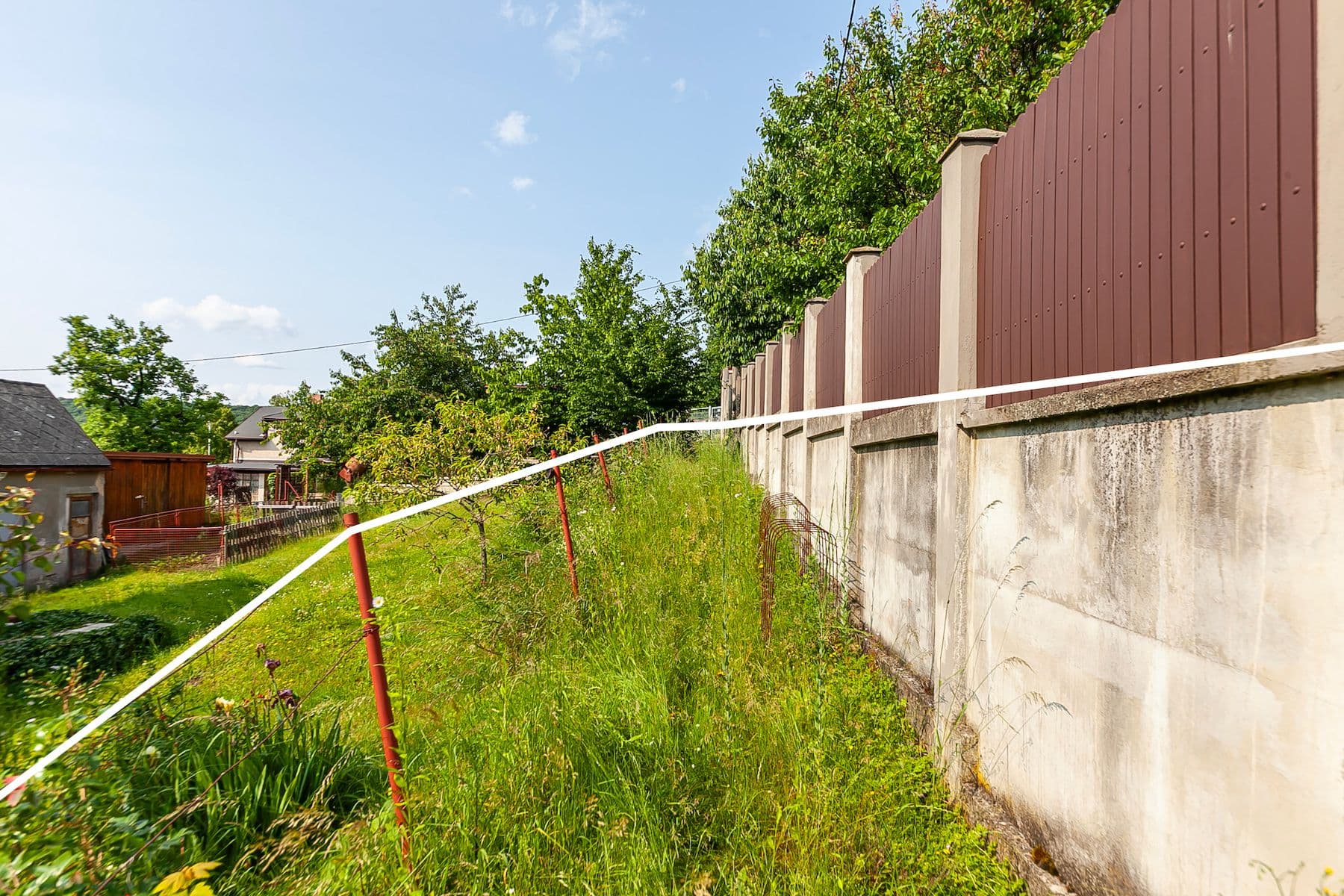 Prodej chaty, chalupy 35 m², pozemek 614 m², Ke Lhotě, Dolní Břežany, Středočeský kraj Prodej chaty, chalupy 35 m², pozemek 614 m², Ke Lhotě, Dolní Břežany, Středočeský kraj