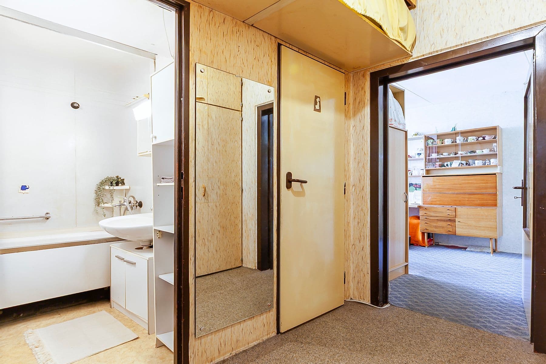 Prodej bytu 2+1 65 m², Bouřilova, Praha, Praha Prodej bytu 2+1 65 m², Bouřilova, Praha, Praha