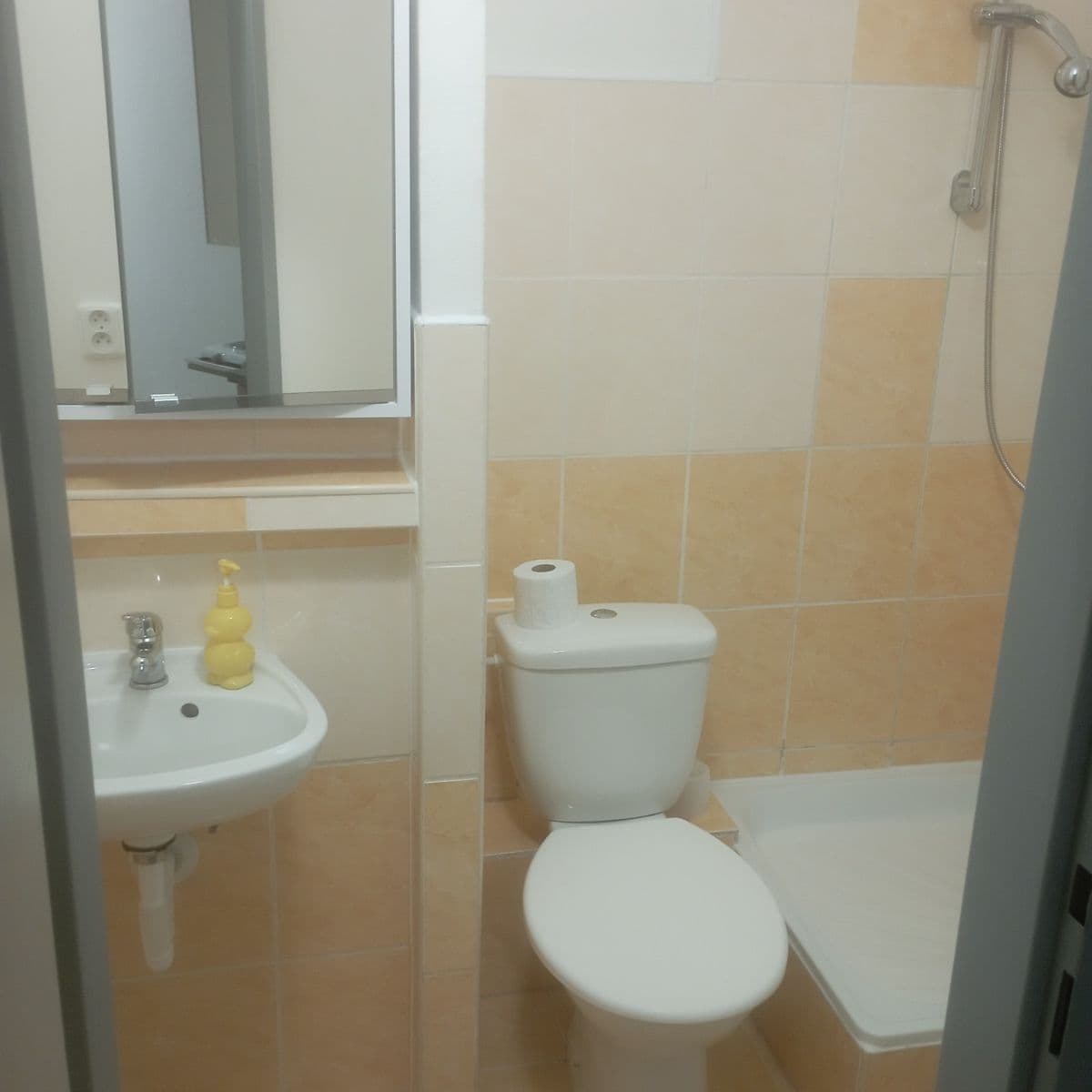 Pronájem nebytového prostoru 15 m², Moldavská, Brno, Jihomoravský kraj Pronájem nebytového prostoru 15 m², Moldavská, Brno, Jihomoravský kraj