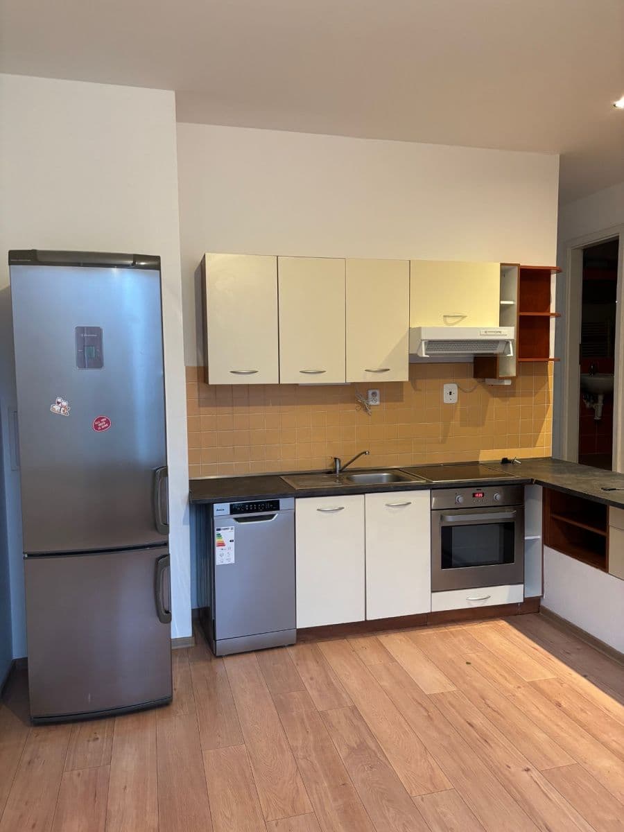 Pronájem bytu 2+kk 52 m², Bieblova, Praha, Praha Pronájem bytu 2+kk 52 m², Bieblova, Praha, Praha
