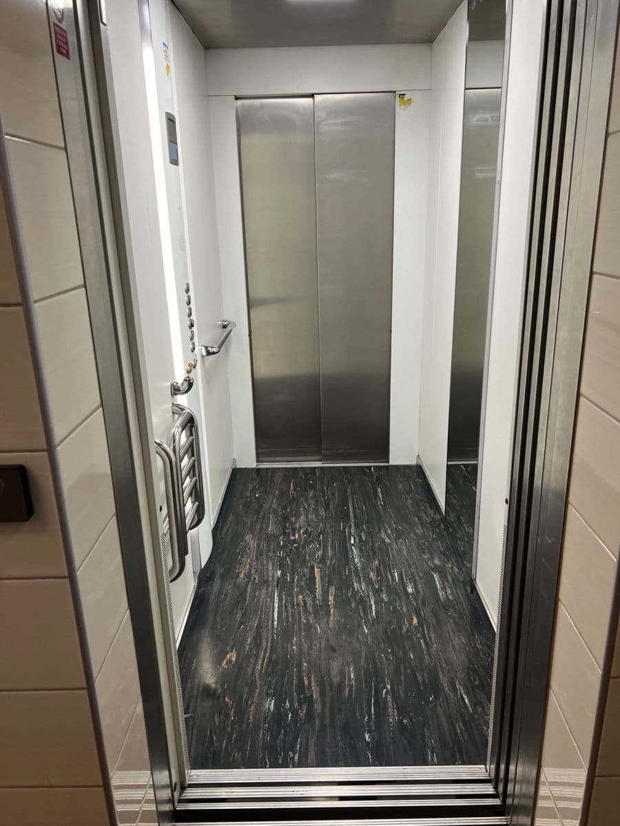 Pronájem bytu 1+kk 41 m², Poděbradská, Praha, Praha Pronájem bytu 1+kk 41 m², Poděbradská, Praha, Praha