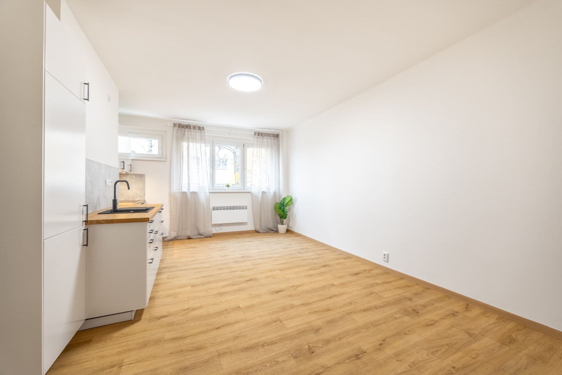 Prodej bytu 1+kk 31 m², Patočkova, Praha, Praha Prodej bytu 1+kk 31 m², Patočkova, Praha, Praha