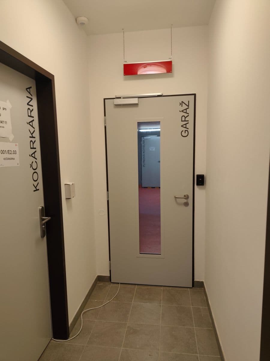 Pronájem bytu 2+kk 52 m², Stočesova, Praha, Praha Pronájem bytu 2+kk 52 m², Stočesova, Praha, Praha