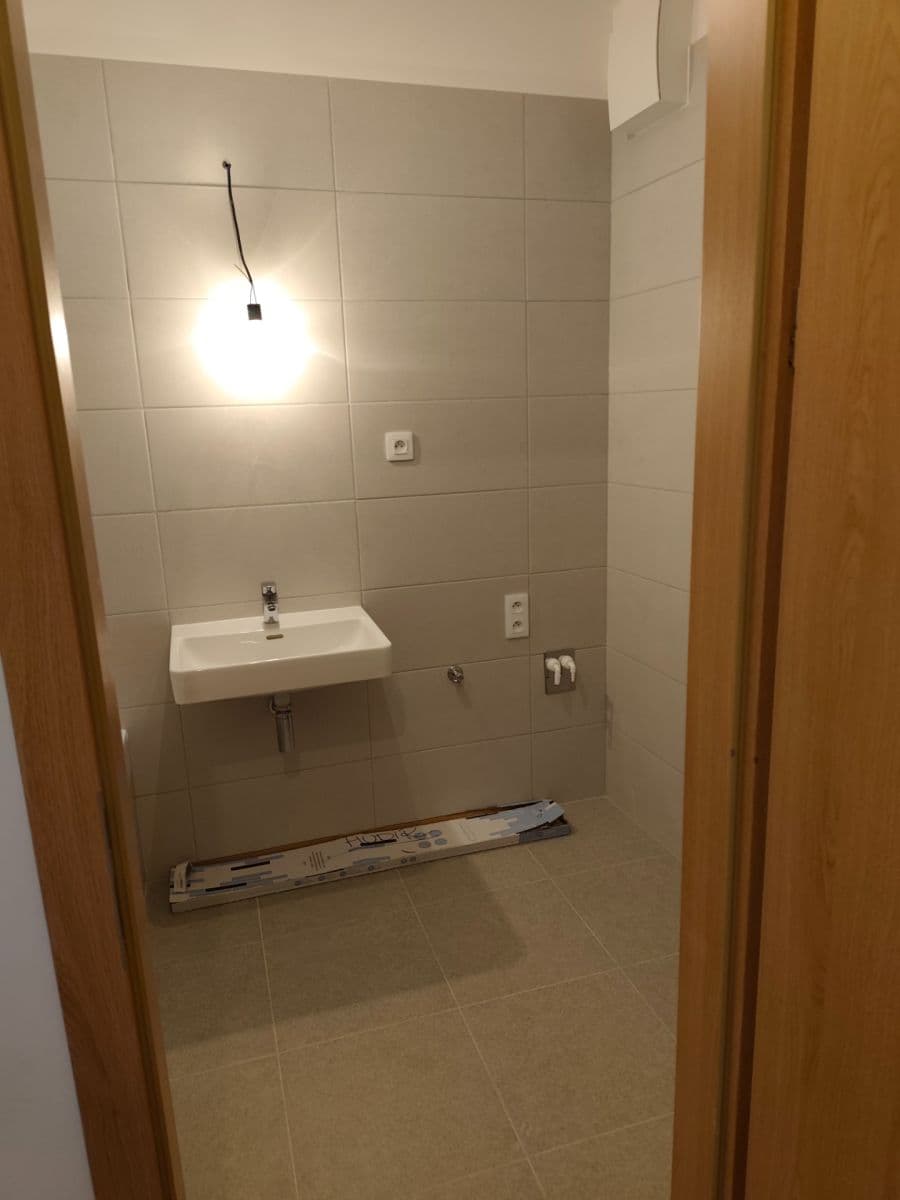 Pronájem bytu 2+kk 52 m², Stočesova, Praha, Praha Pronájem bytu 2+kk 52 m², Stočesova, Praha, Praha