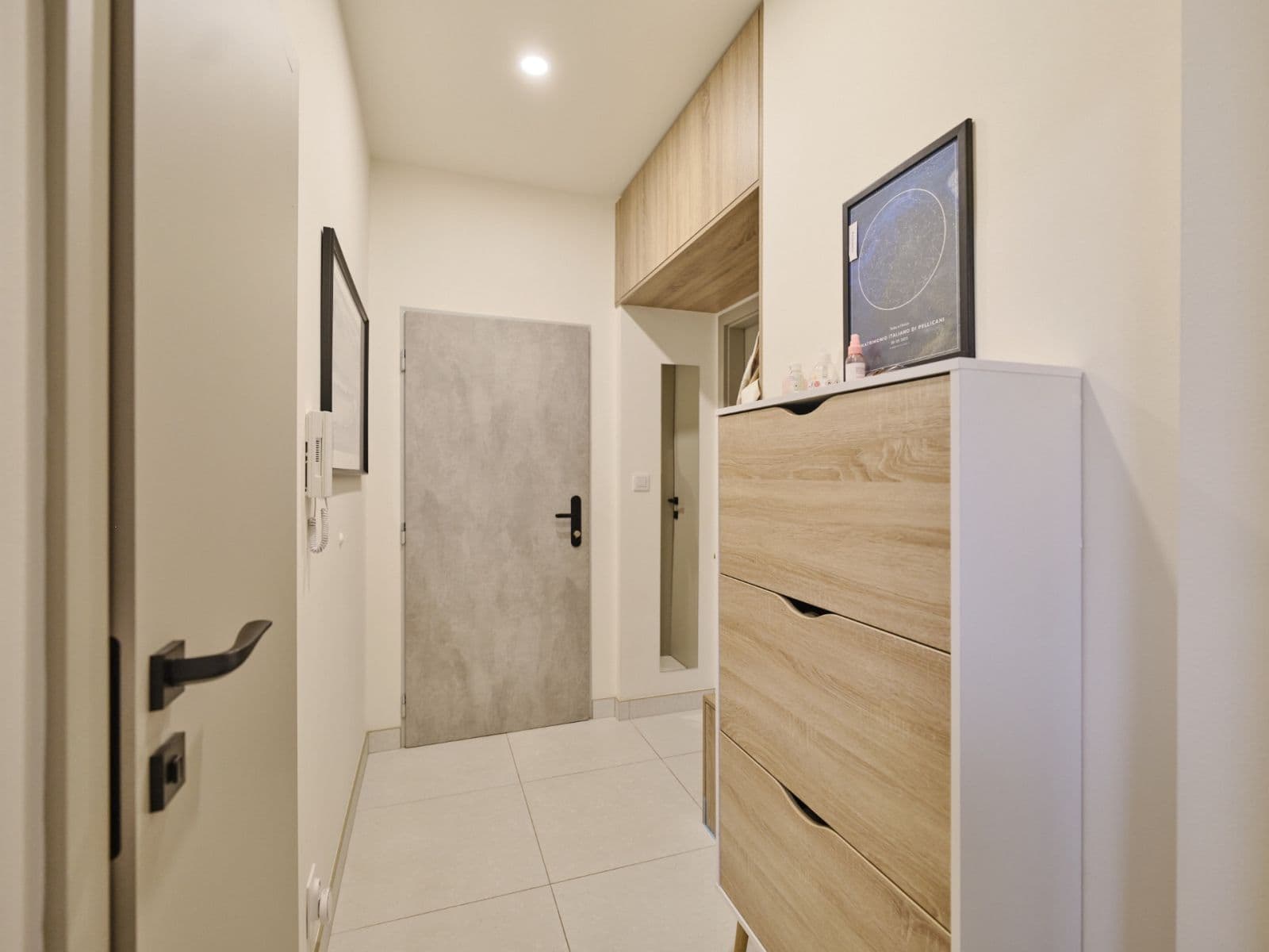 Pronájem bytu 3+kk 65 m², Svojetická, Praha, Praha Pronájem bytu 3+kk 65 m², Svojetická, Praha, Praha