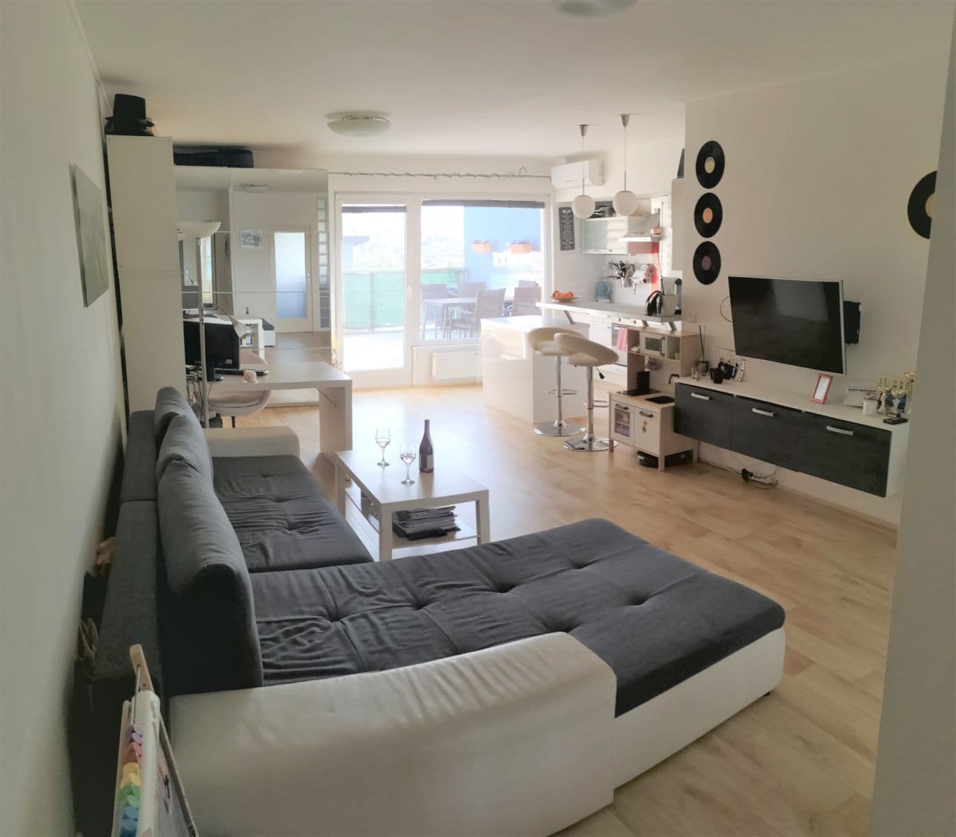 Pronájem bytu 2+kk 54 m², Přeštická, Praha, Praha Pronájem bytu 2+kk 54 m², Přeštická, Praha, Praha