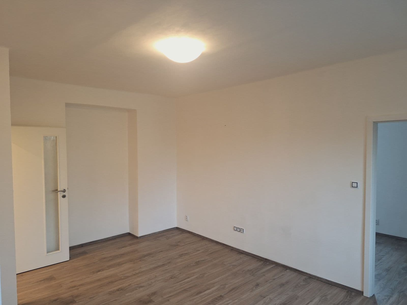 Pronájem bytu 2+1 44 m², Dětská, Praha, Praha Pronájem bytu 2+1 44 m², Dětská, Praha, Praha