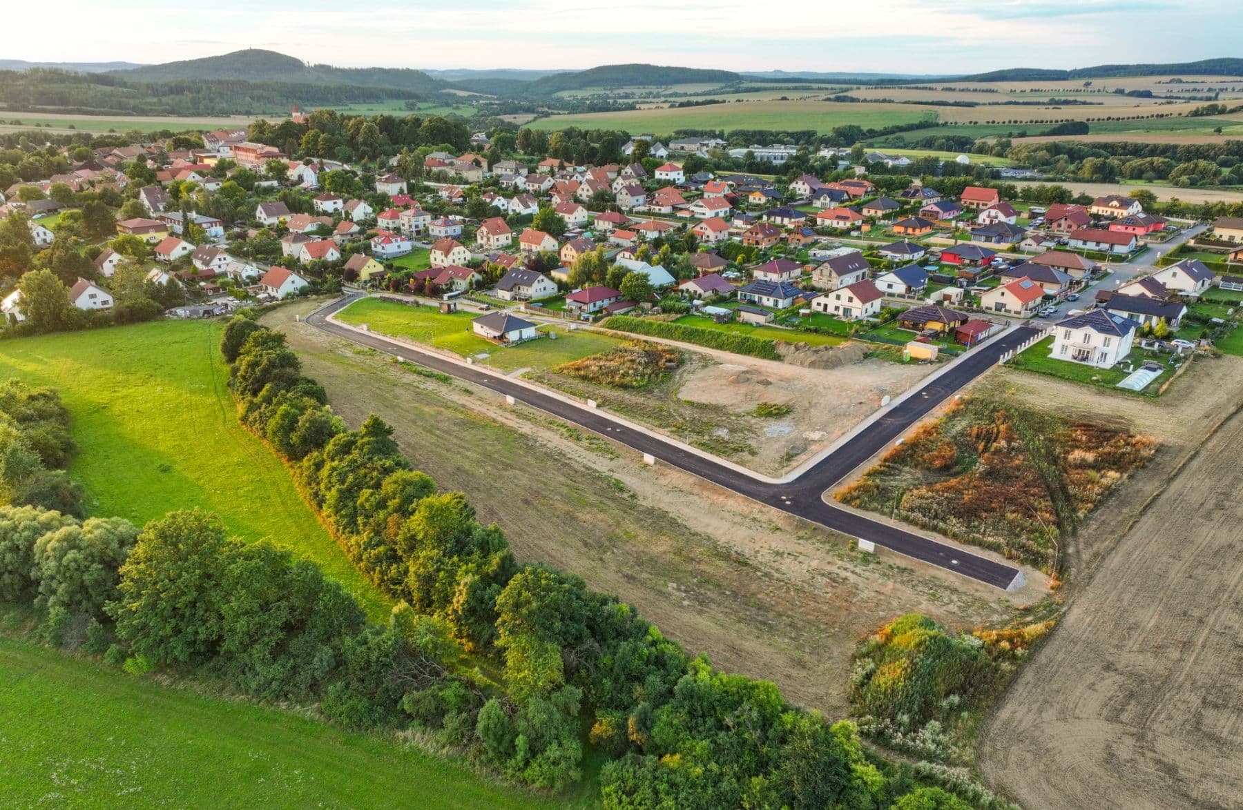 Prodej pozemku 800 m², Načeradec, Středočeský kraj Prodej pozemku 800 m², Načeradec, Středočeský kraj