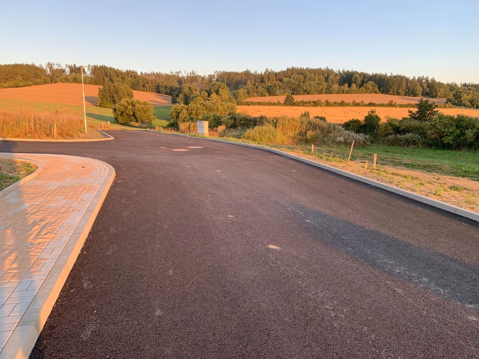 Prodej pozemku 800 m², Načeradec, Středočeský kraj Prodej pozemku 800 m², Načeradec, Středočeský kraj