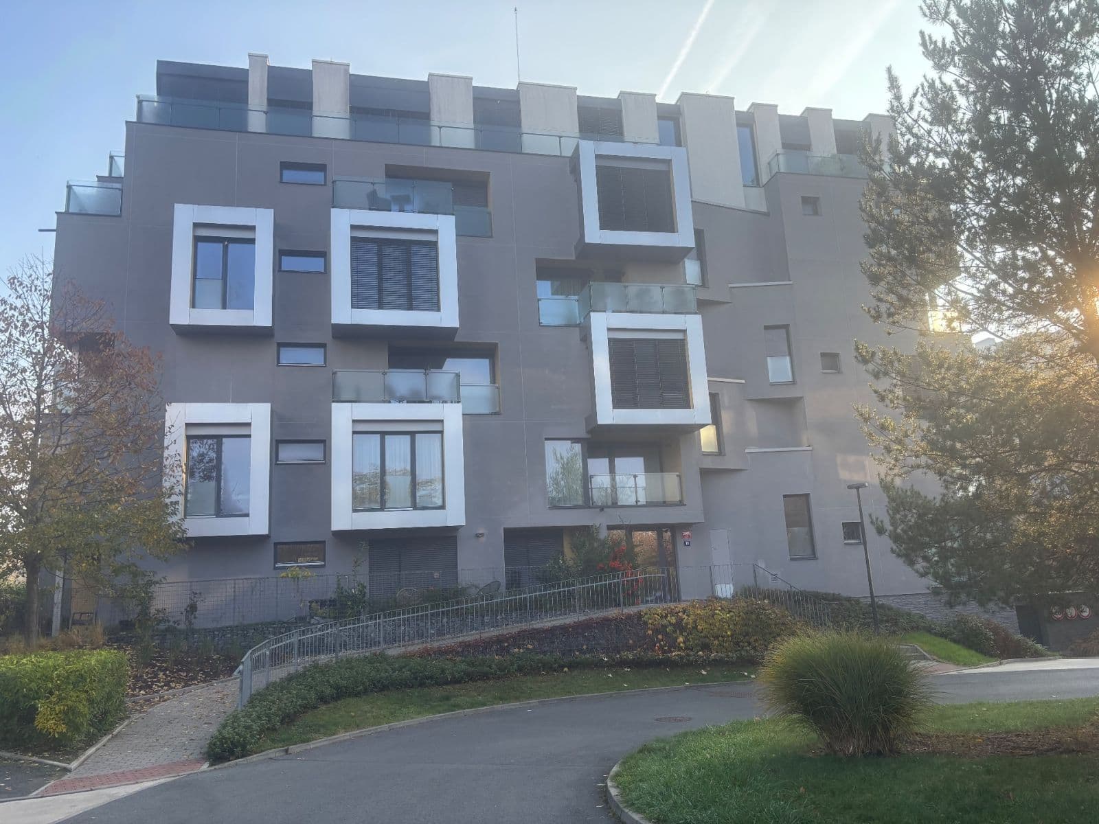 Pronájem bytu 2+kk 64 m², Menclova, Praha, Praha Pronájem bytu 2+kk 64 m², Menclova, Praha, Praha