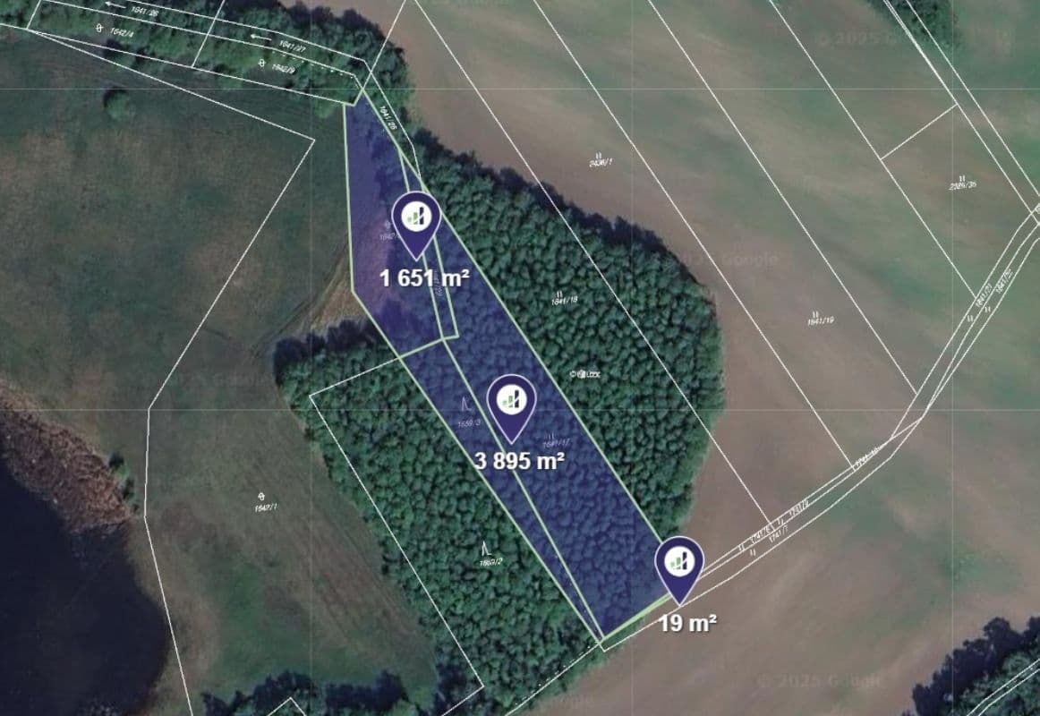 Prodej pozemku 1.391 m², Lázně Bohdaneč, Pardubický kraj Prodej pozemku 1.391 m², Lázně Bohdaneč, Pardubický kraj
