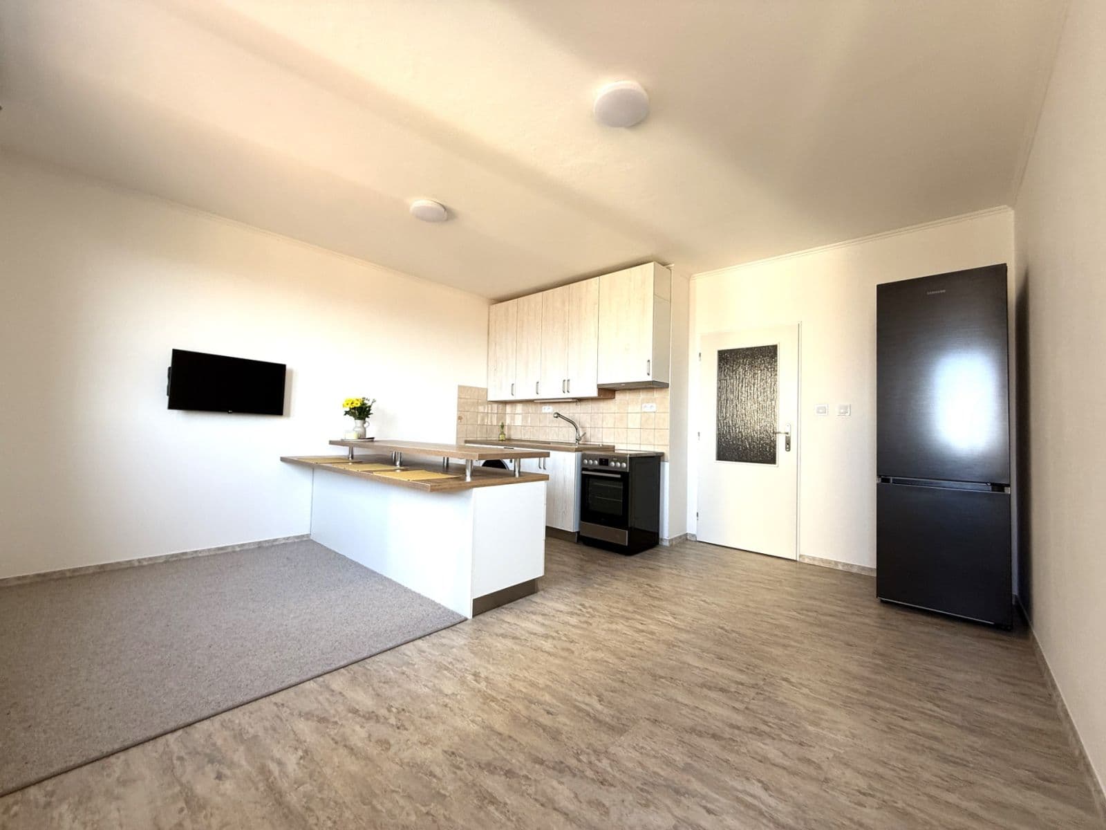 Prodej bytu 2+kk 43 m², Hnězdenská, Praha, Praha Prodej bytu 2+kk 43 m², Hnězdenská, Praha, Praha