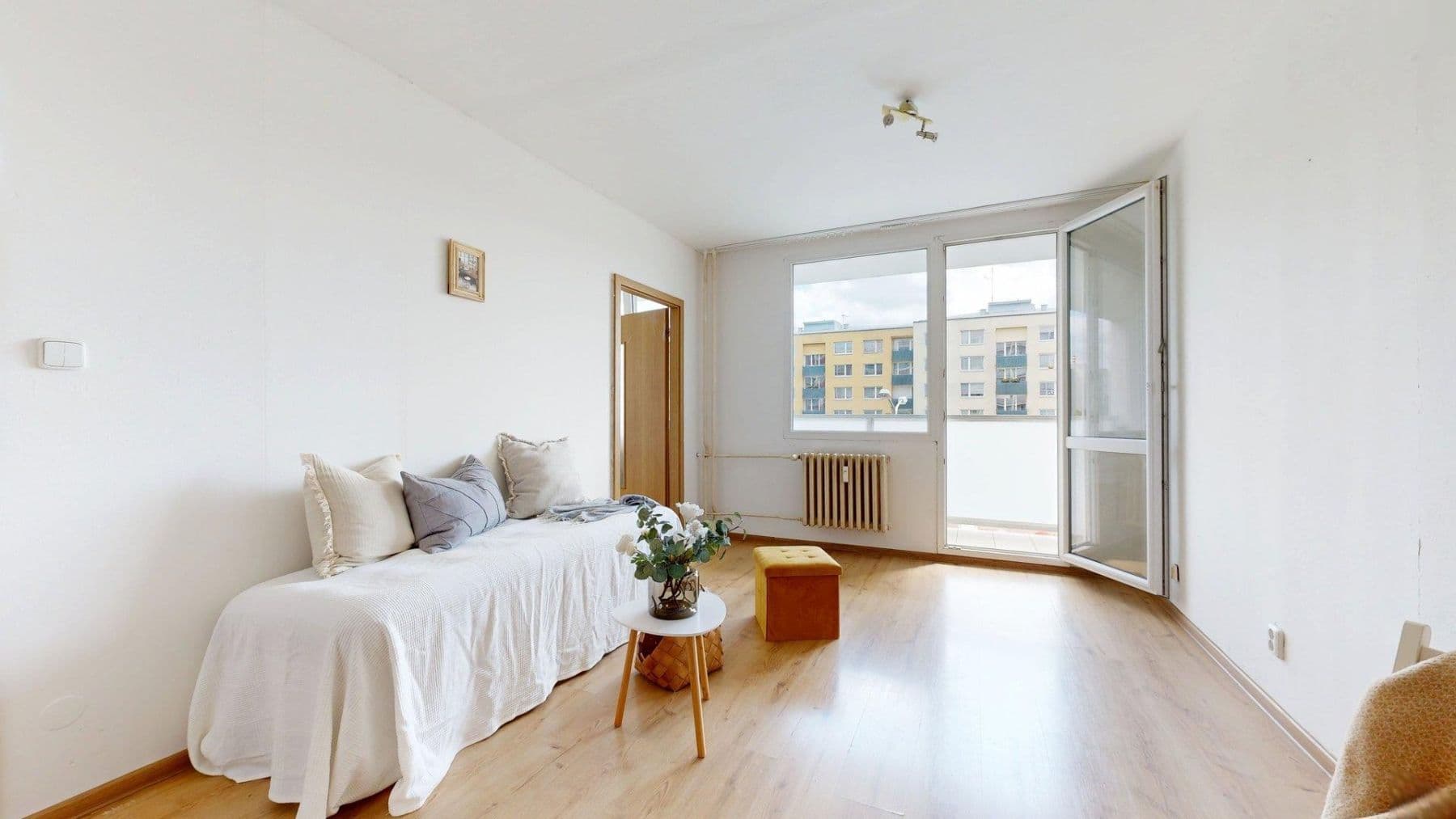 Pronájem bytu 2+kk 43 m², Jana Palacha, Mladá Boleslav, Středočeský kraj Pronájem bytu 2+kk 43 m², Jana Palacha, Mladá Boleslav, Středočeský kraj