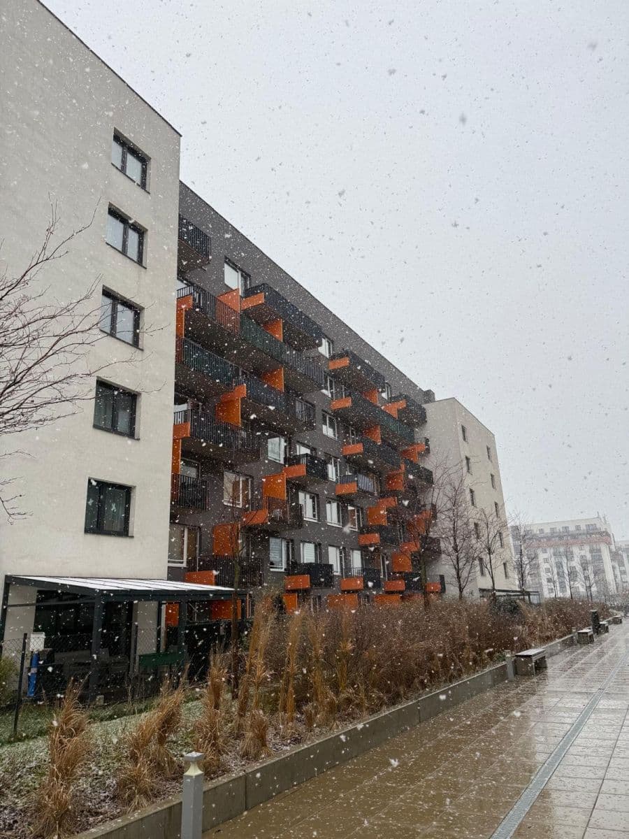 Pronájem bytu 1+kk 33 m², Strnadových, Praha, Praha Pronájem bytu 1+kk 33 m², Strnadových, Praha, Praha