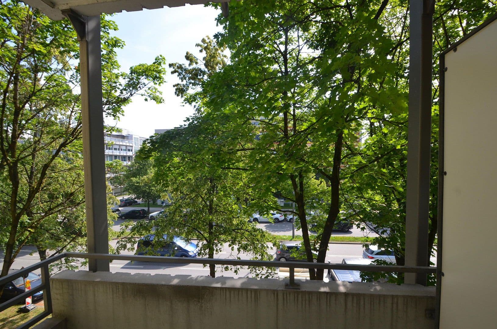 Pronájem bytu 1+1 28 m², Leopoldstraße 249, München, Bavorsko Pronájem bytu 1+1 28 m², Leopoldstraße 249, München, Bavorsko