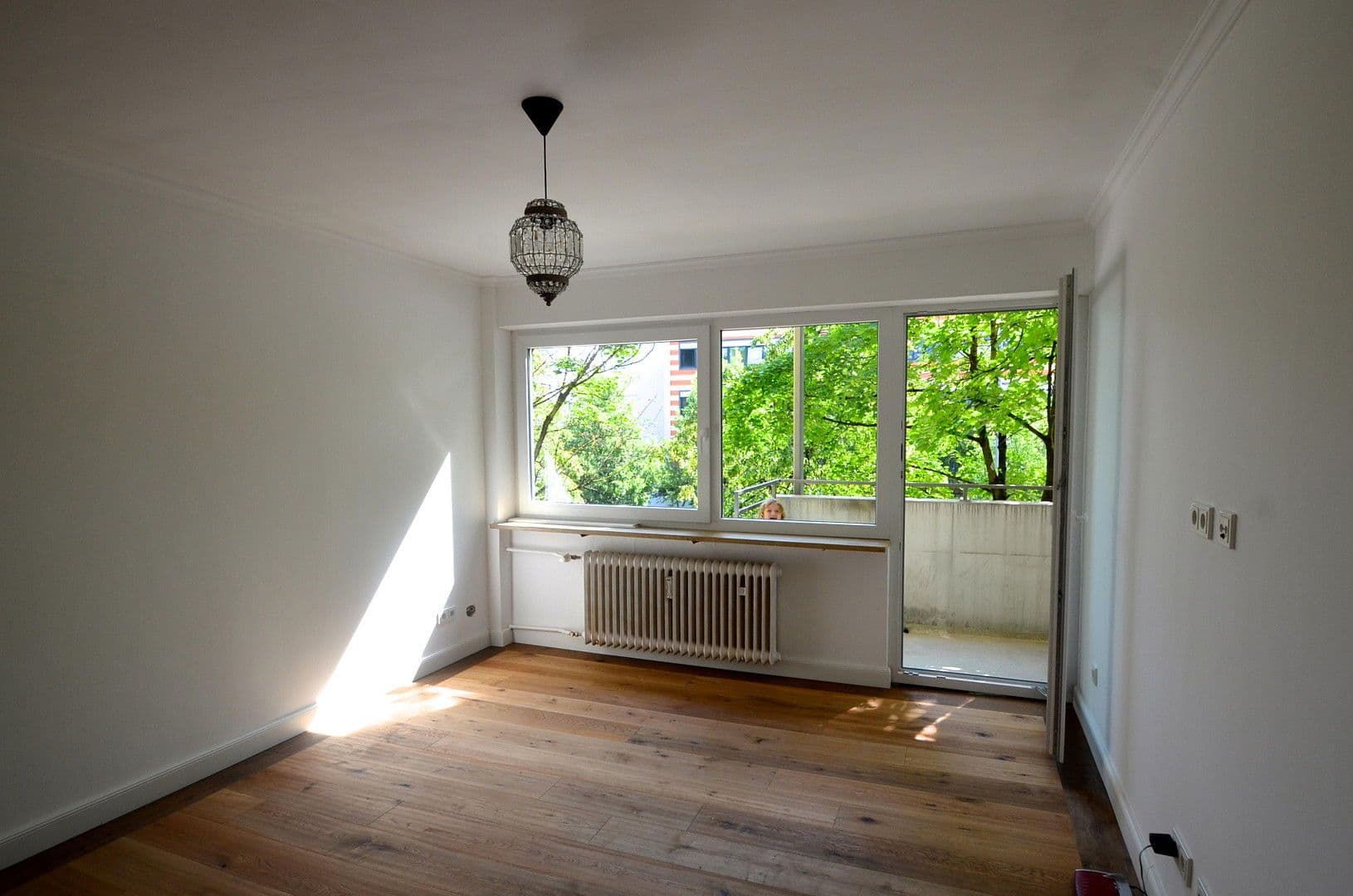 Pronájem bytu 1+1 28 m², Leopoldstraße 249, München, Bavorsko Pronájem bytu 1+1 28 m², Leopoldstraße 249, München, Bavorsko